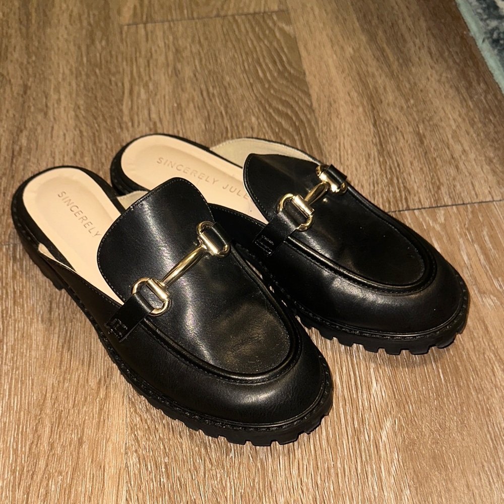 Sincerely Jules Black Mules with Gold Accent
